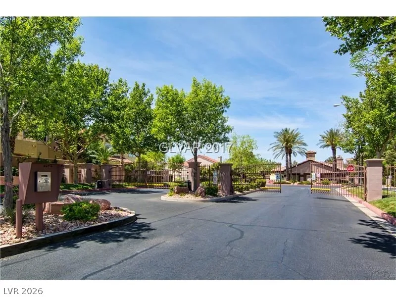 1771 LILY POND Circle — photo 4