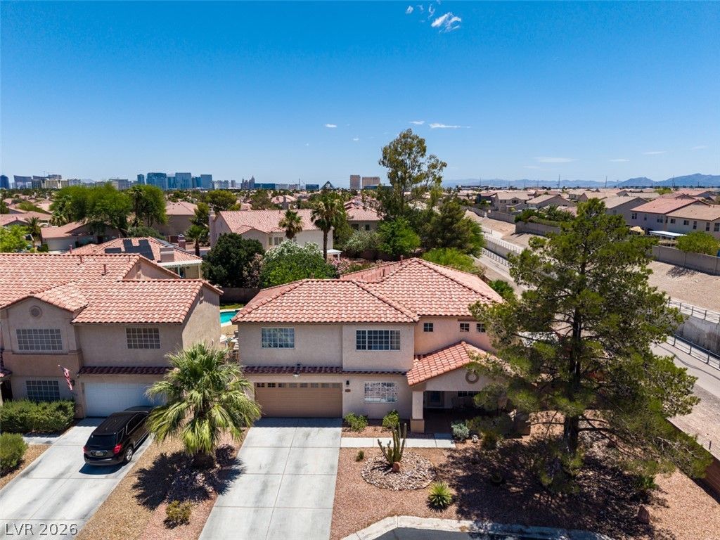 5492 Poker Face Court — photo 2