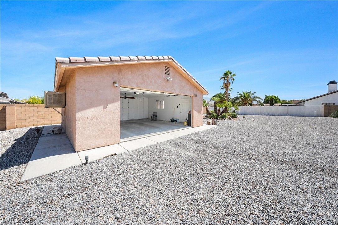 5060 Wheatland Drive — photo 5