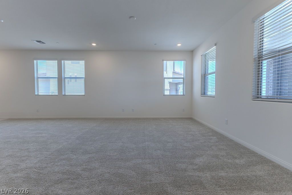 100 Hornbeck Lane — photo 2