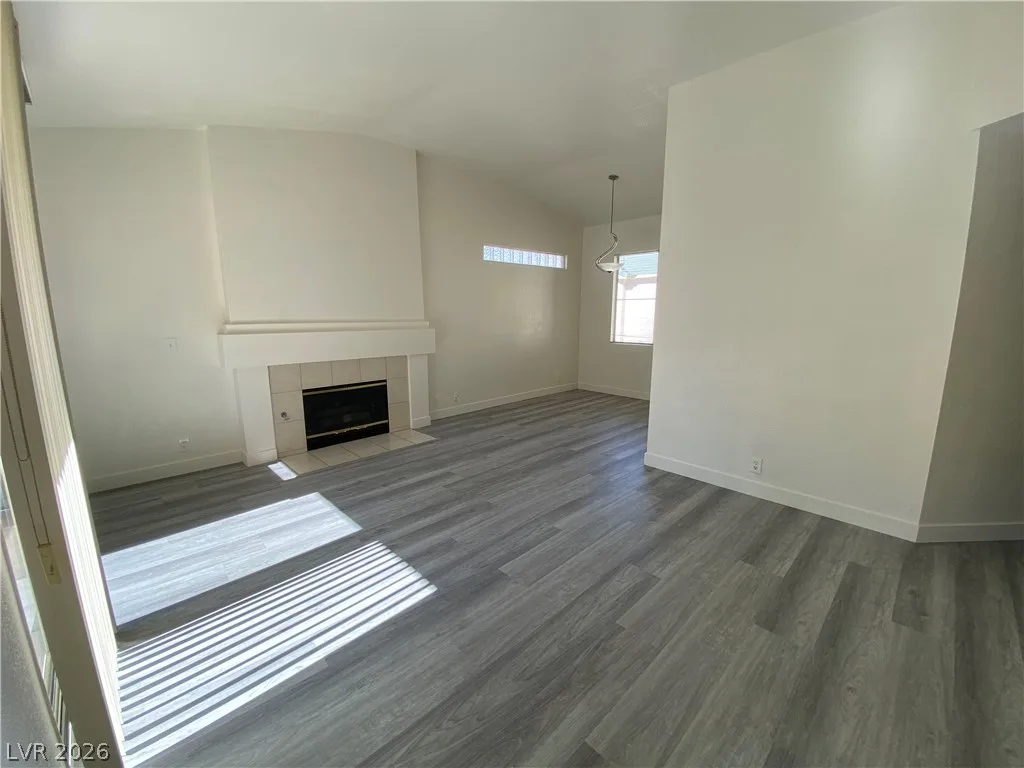 5155 West TROPICANA Avenue 2062 — photo 3 of 12