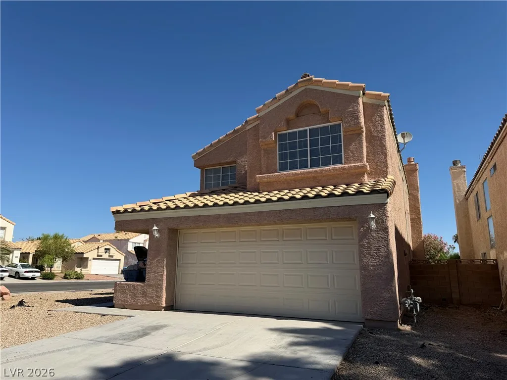 852 Celebration Drive — photo 2