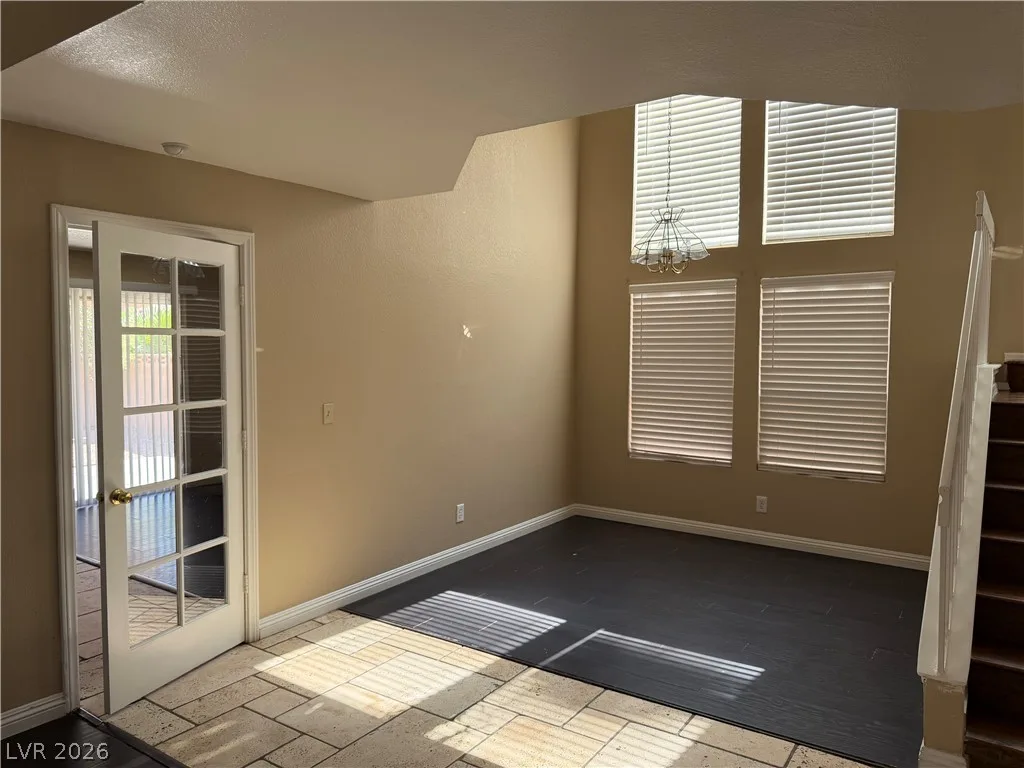 852 Celebration Drive — photo 3