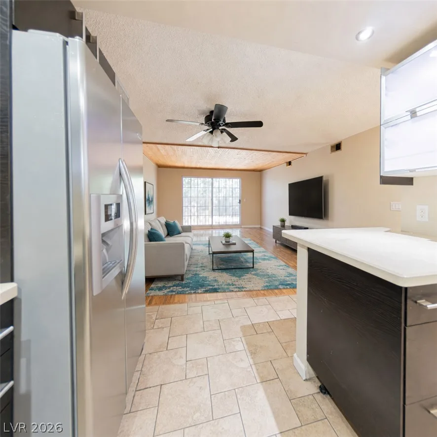 1729 Jupiter Court C — photo 5