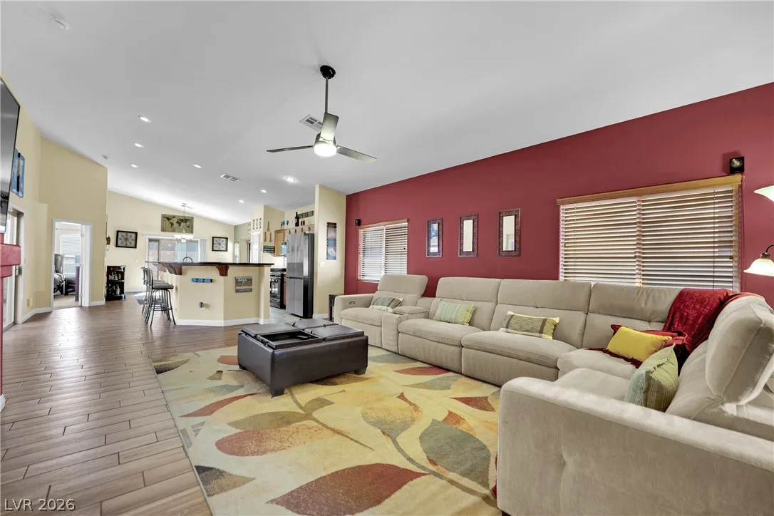 86 Harbor Coast Street — photo 3