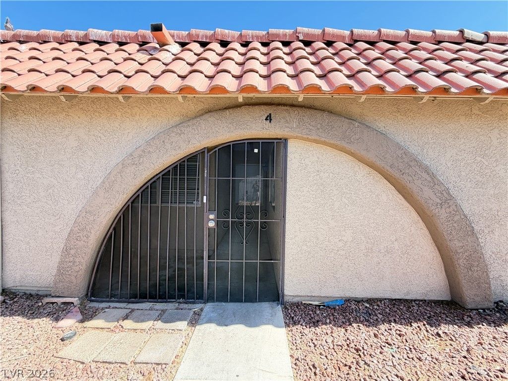 3517 Folage Drive 4 — photo 2