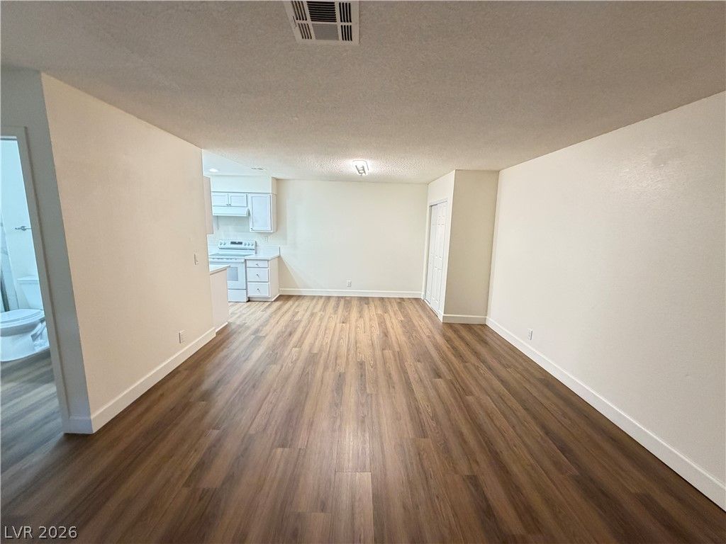 3517 Folage Drive 4 — photo 4