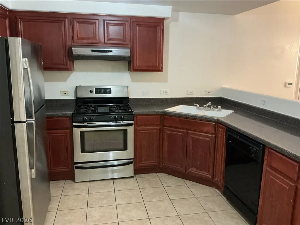 3400 Cabana Drive 1097 — photo 4