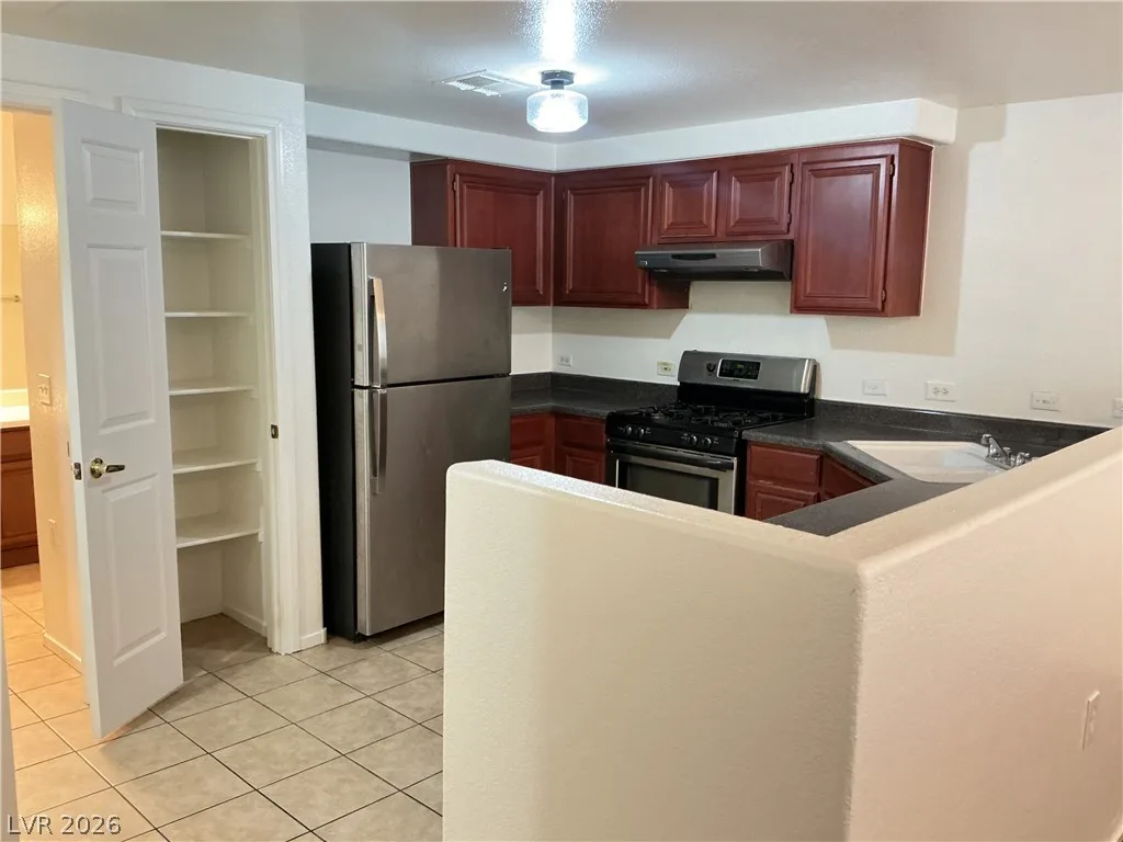 3400 Cabana Drive 1097 — photo 5