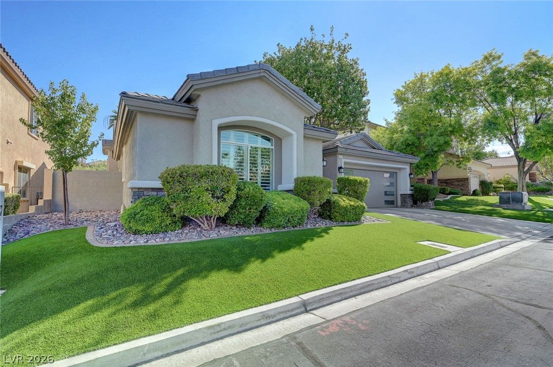 2221 Scarlet Rose Drive — photo 5 of 60