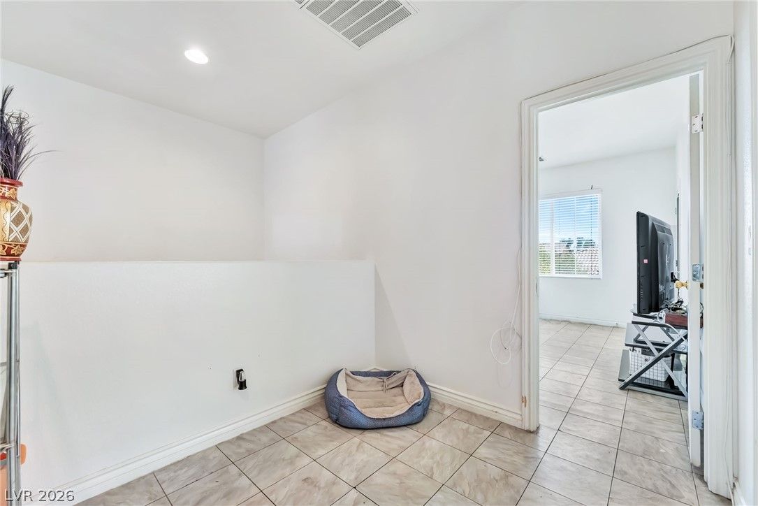 954 Tropic Wind Avenue — photo 5