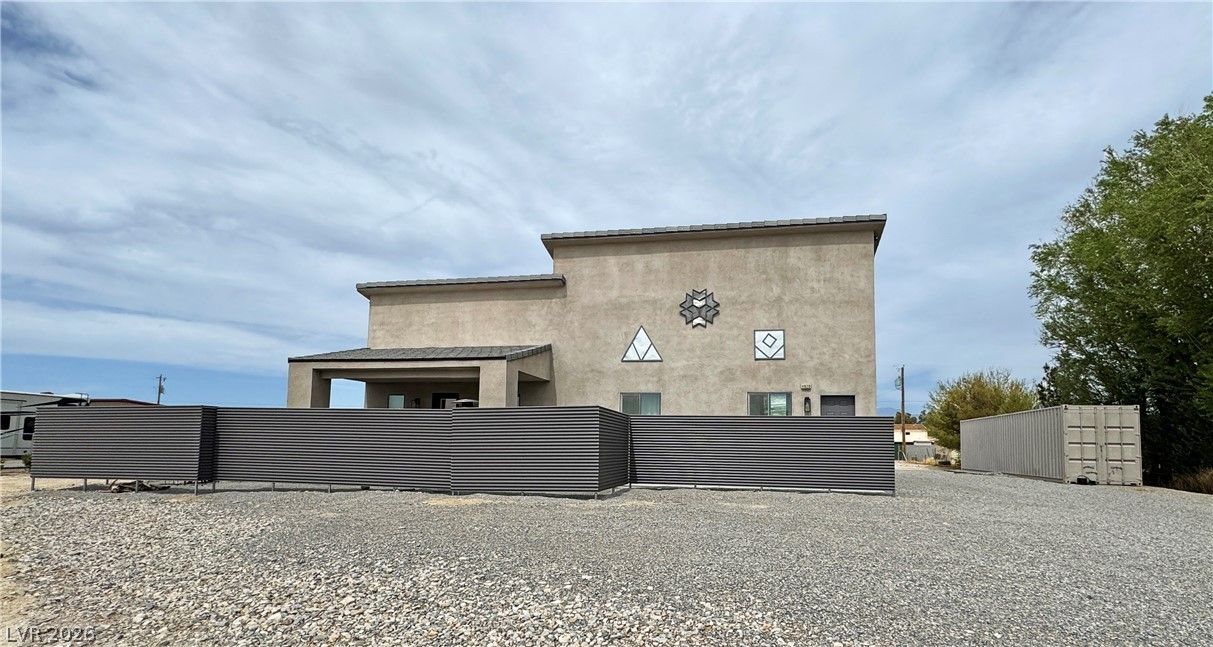 4830 East Comanche Drive — photo 2