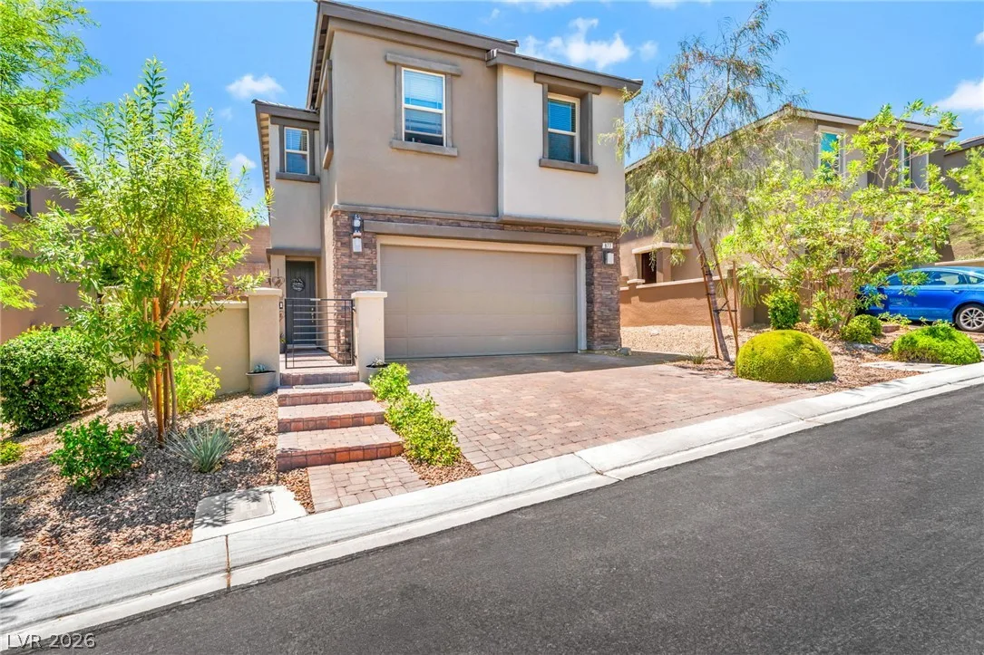 877 Ariel Heights Avenue — photo 2