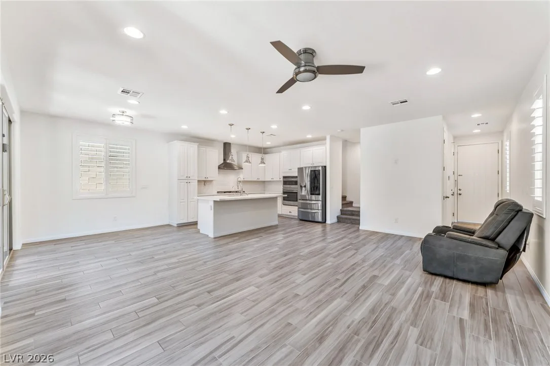 877 Ariel Heights Avenue — photo 3