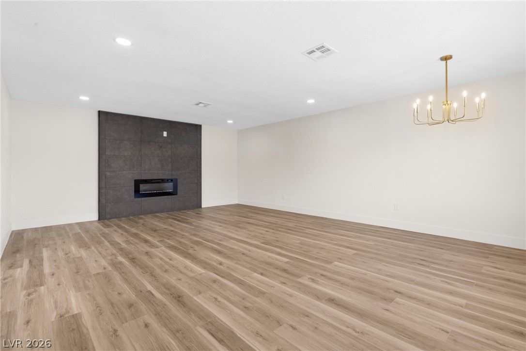 30 East Victory Road — photo 4 of 41