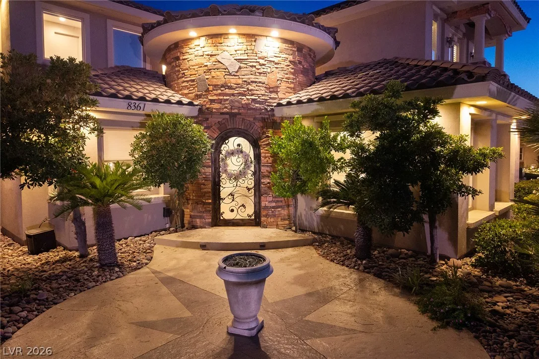 8361 Jeeves Circle — photo 4
