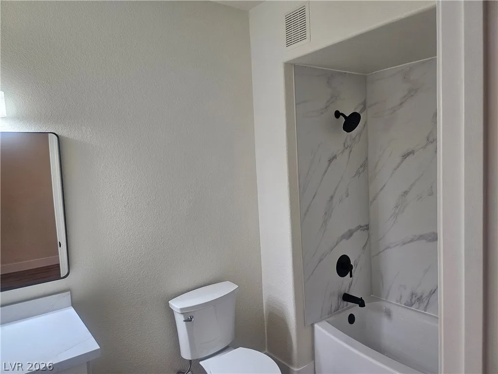 8250 North Grand Canyon Drive 2106 — photo 4