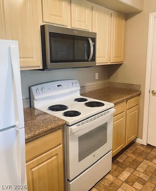 8000 Badura Avenue 2190 — photo 3