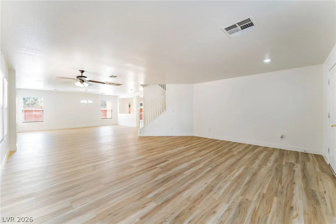 8240 Calico Wind Street — photo 4