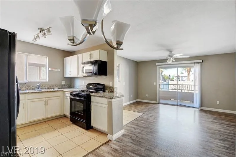 3973 REBECCA RAITER Avenue 102 — photo 2