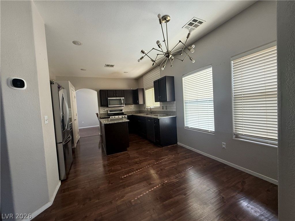 1541 Dusty Canyon Street — photo 3