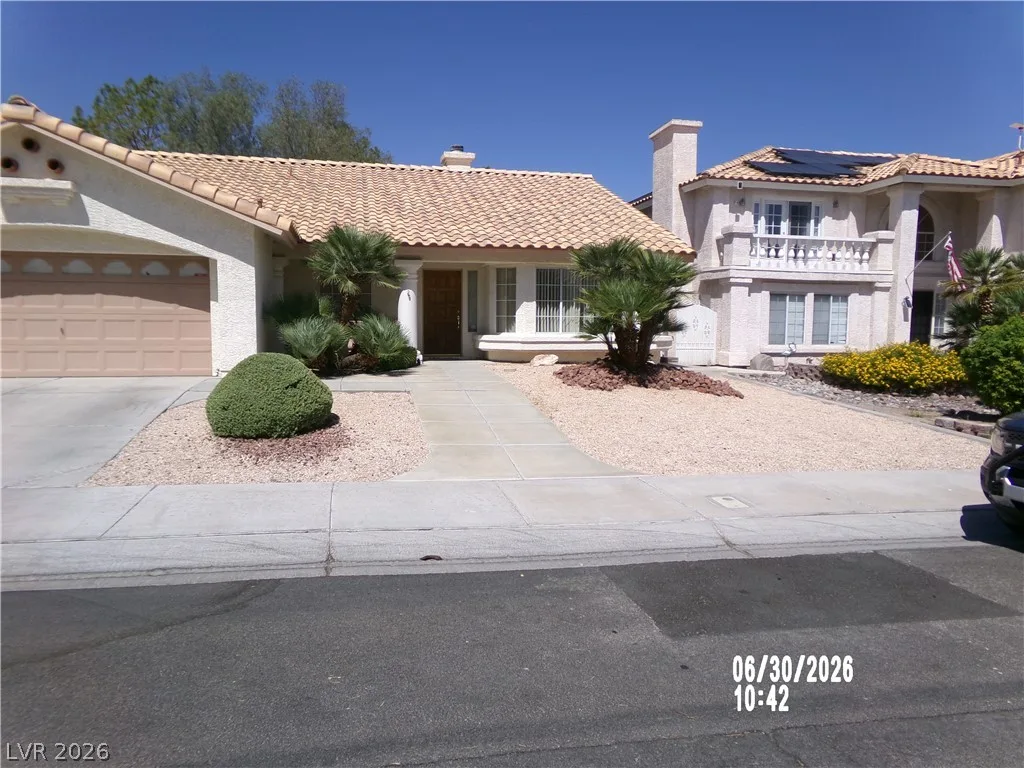 809 LONG BRANCH Drive — photo 2