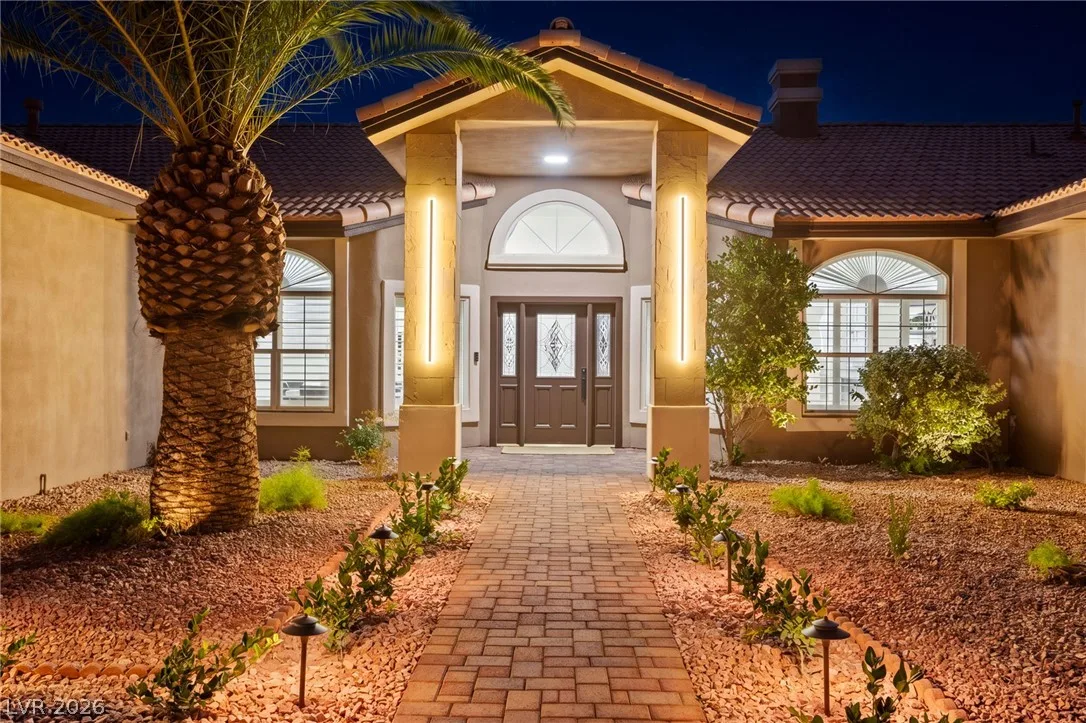 7540 Crystal Cave Drive — photo 2