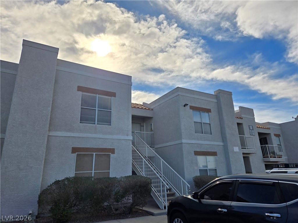 6800 East LAKE MEAD BL Boulevard 2074 — photo 1