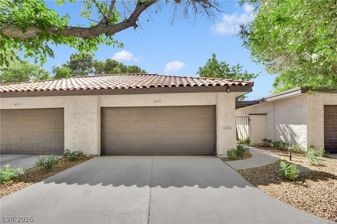3419 Manzano Circle — photo 1