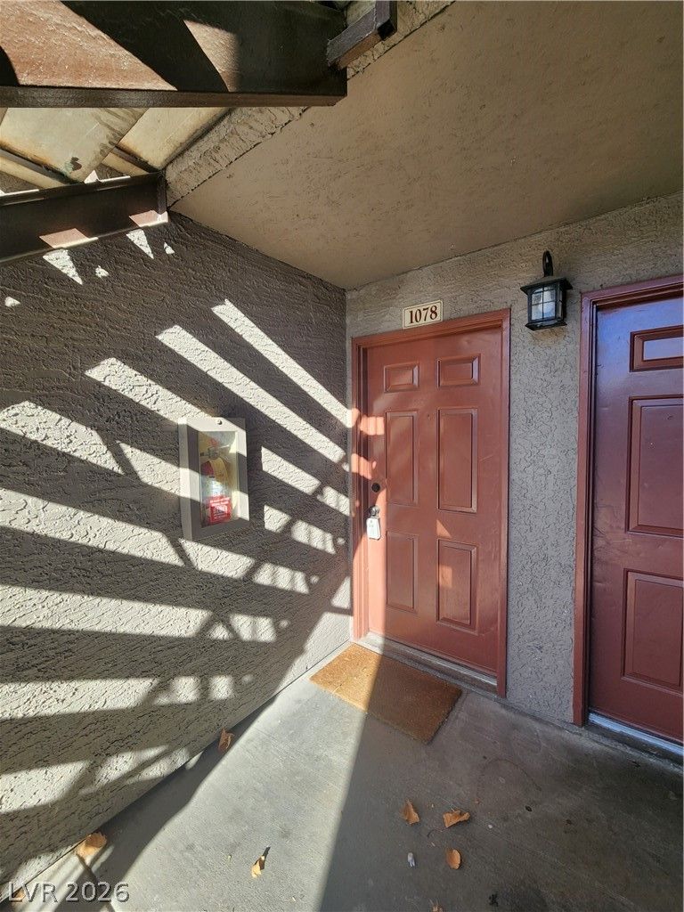 2750 South Durango Drive 1078 — photo 3 of 25