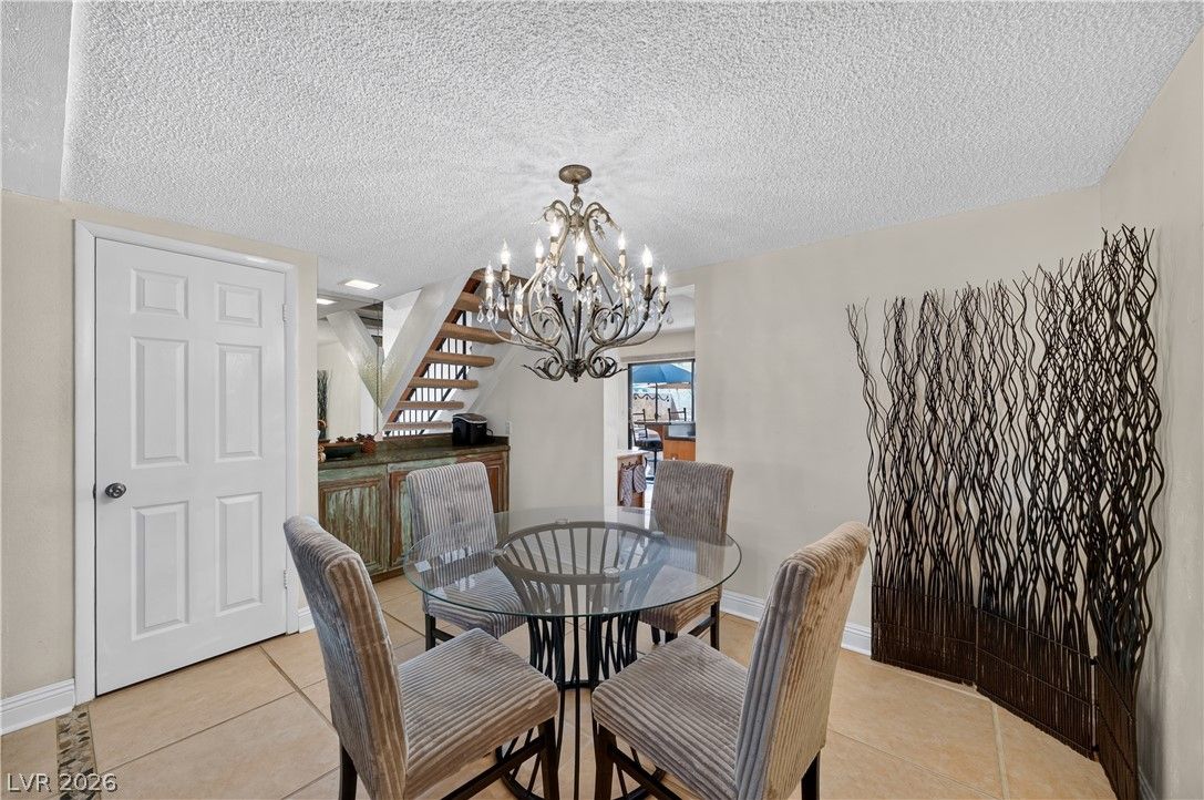 3209 Kinsale Court — photo 4 of 16