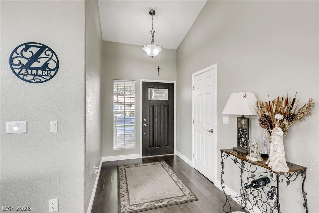 5448 Red Sun Drive — photo 4