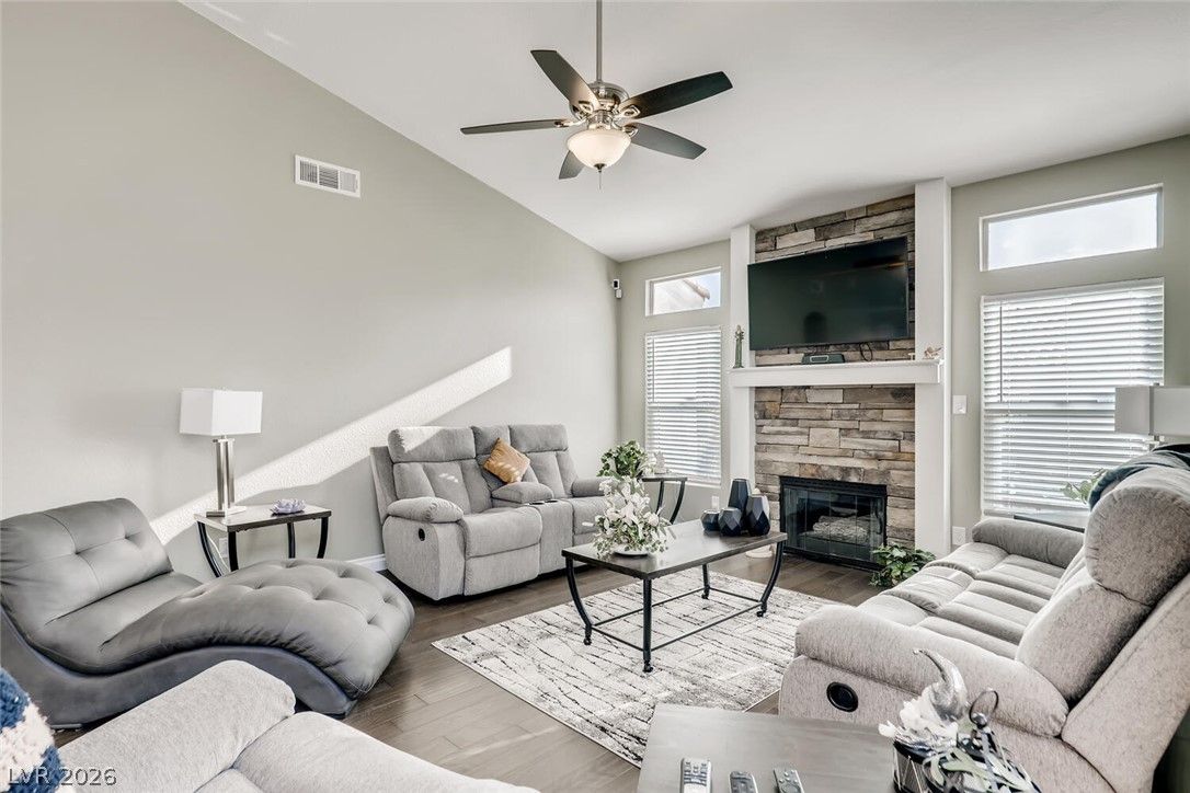 5448 Red Sun Drive — photo 5