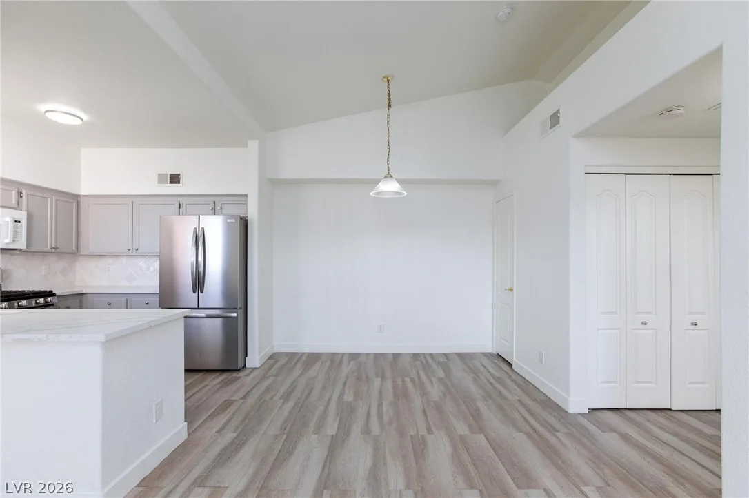 7701 Himalayas Avenue 204 — photo 5
