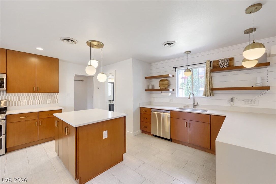1620 South 15th Street — photo 3