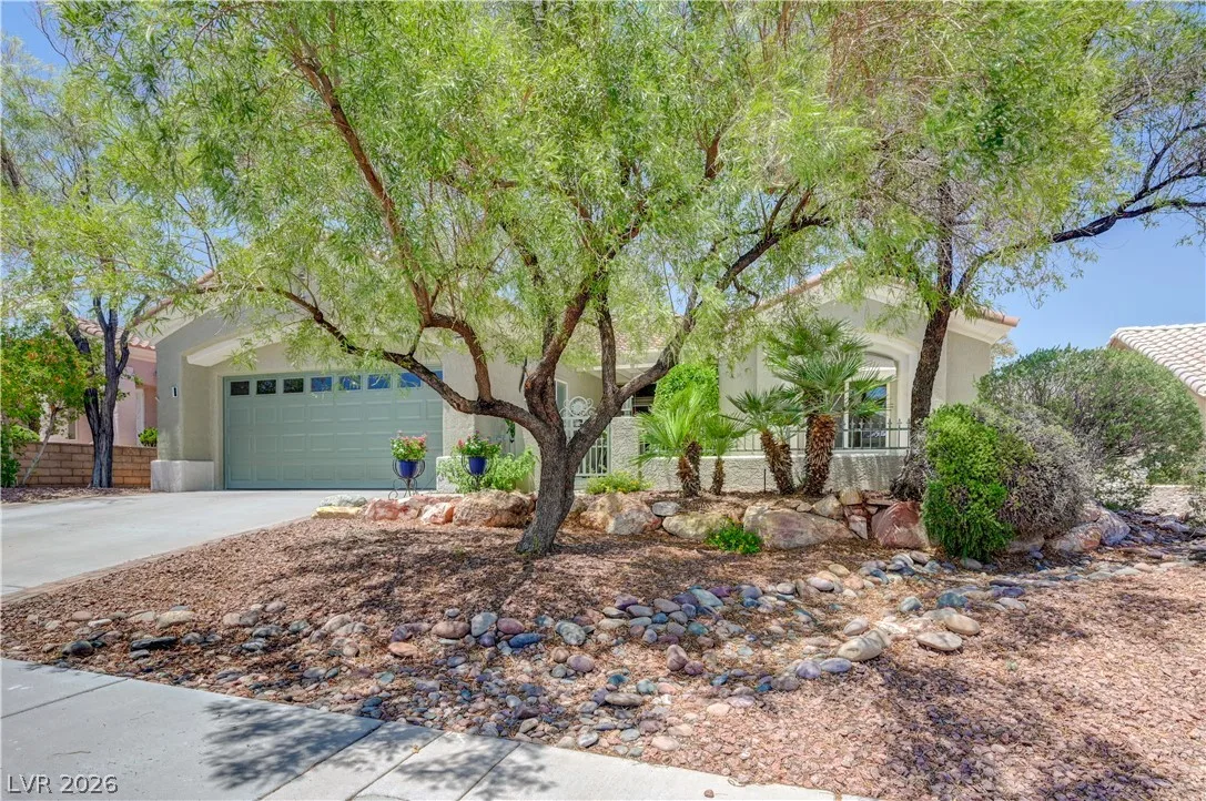 2533 Banora Point Drive — photo 3