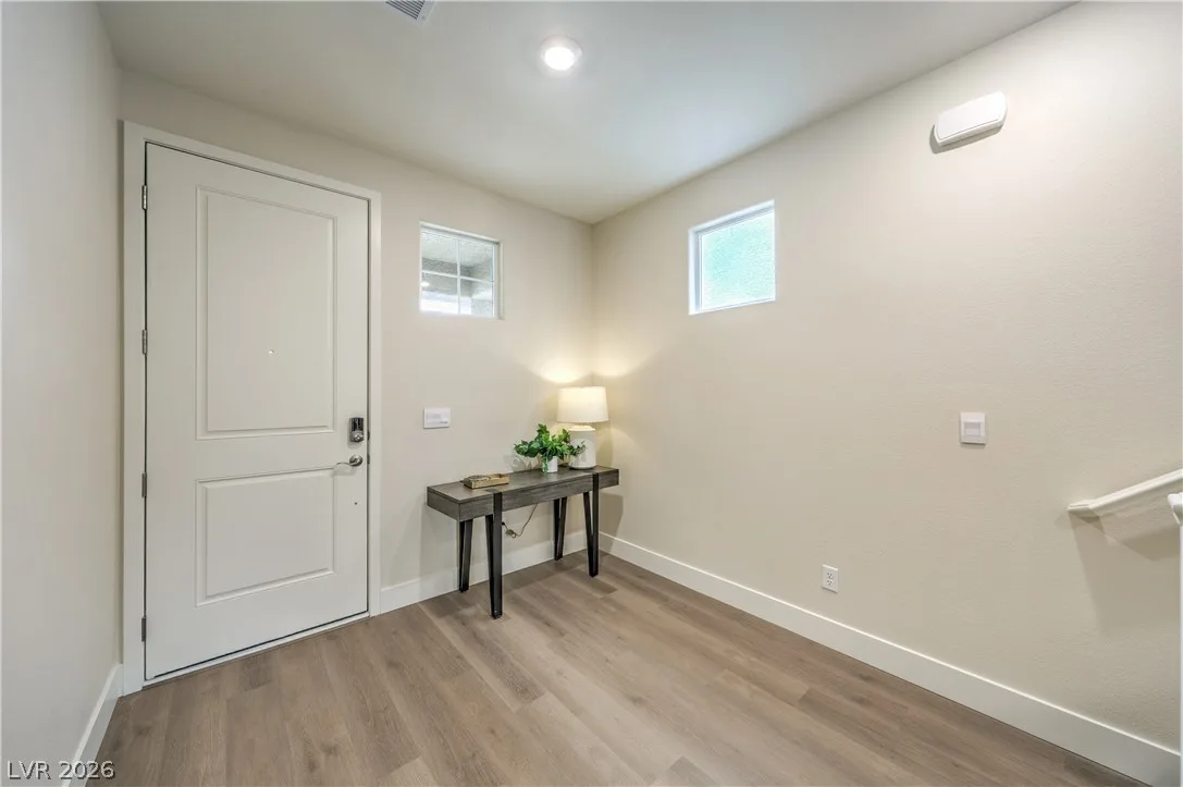1193 Kaylis Cove Place — photo 5