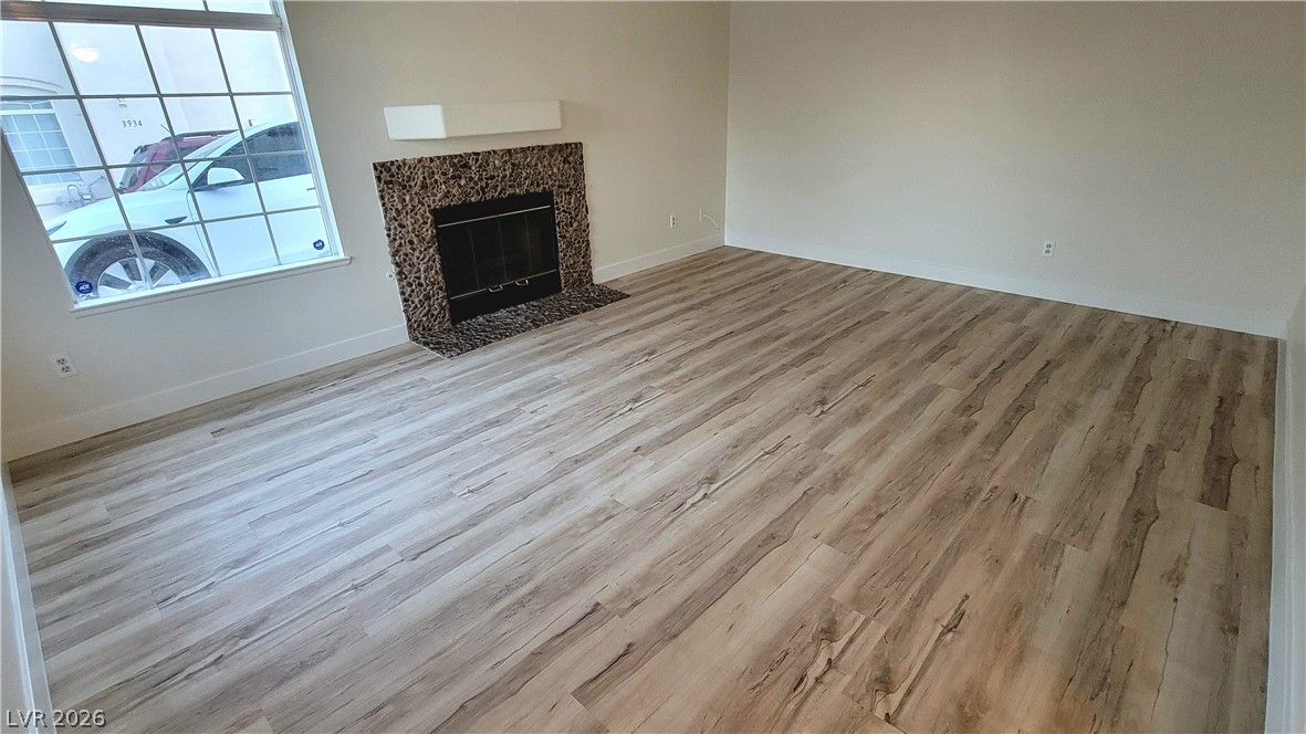 3930 Starfield Lane — photo 3