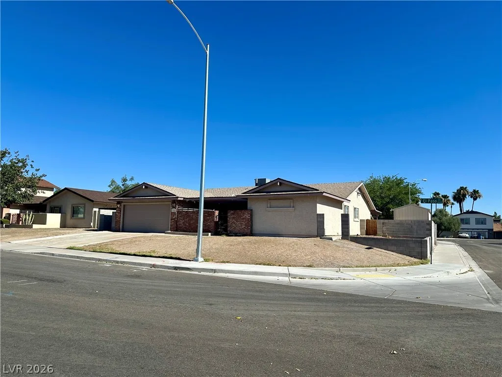 3880 El Paso Drive — photo 4