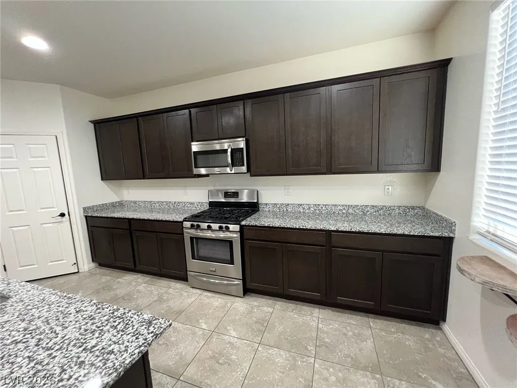 4020 Carol Bailey Avenue — photo 3