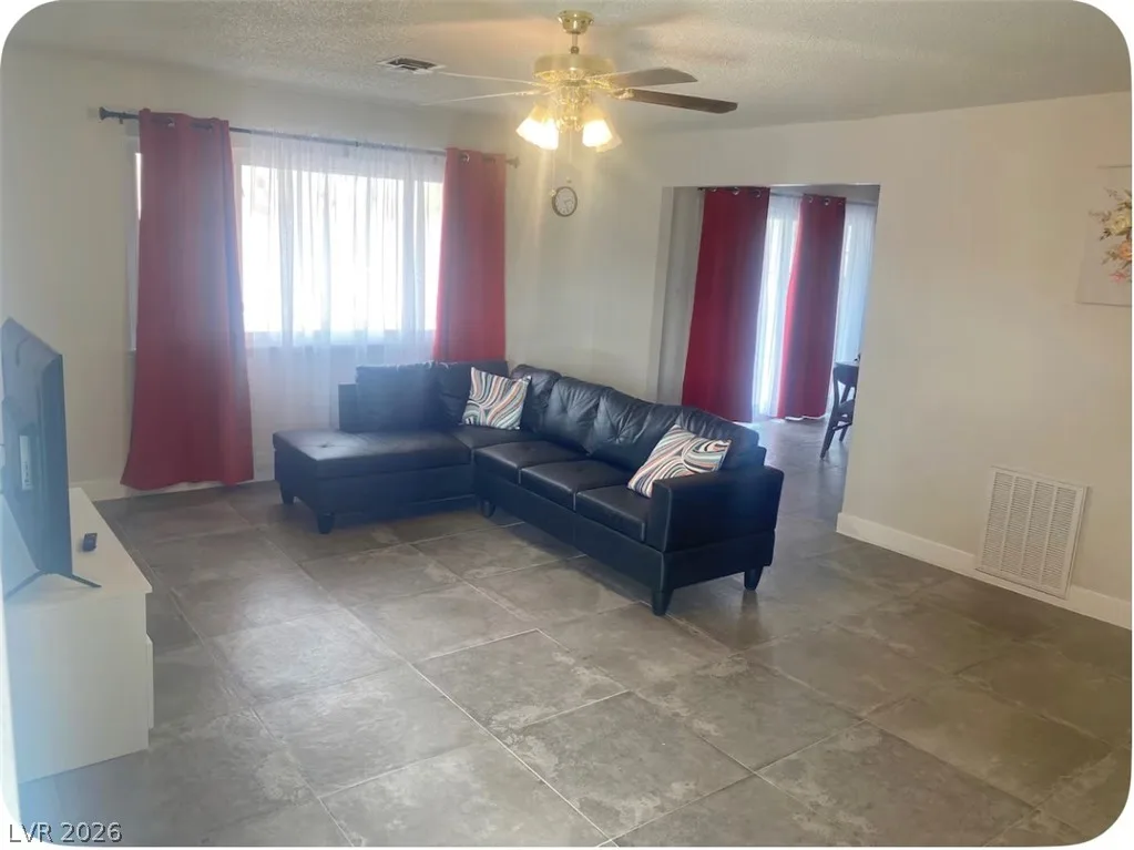 3316 Avalon Avenue — photo 5