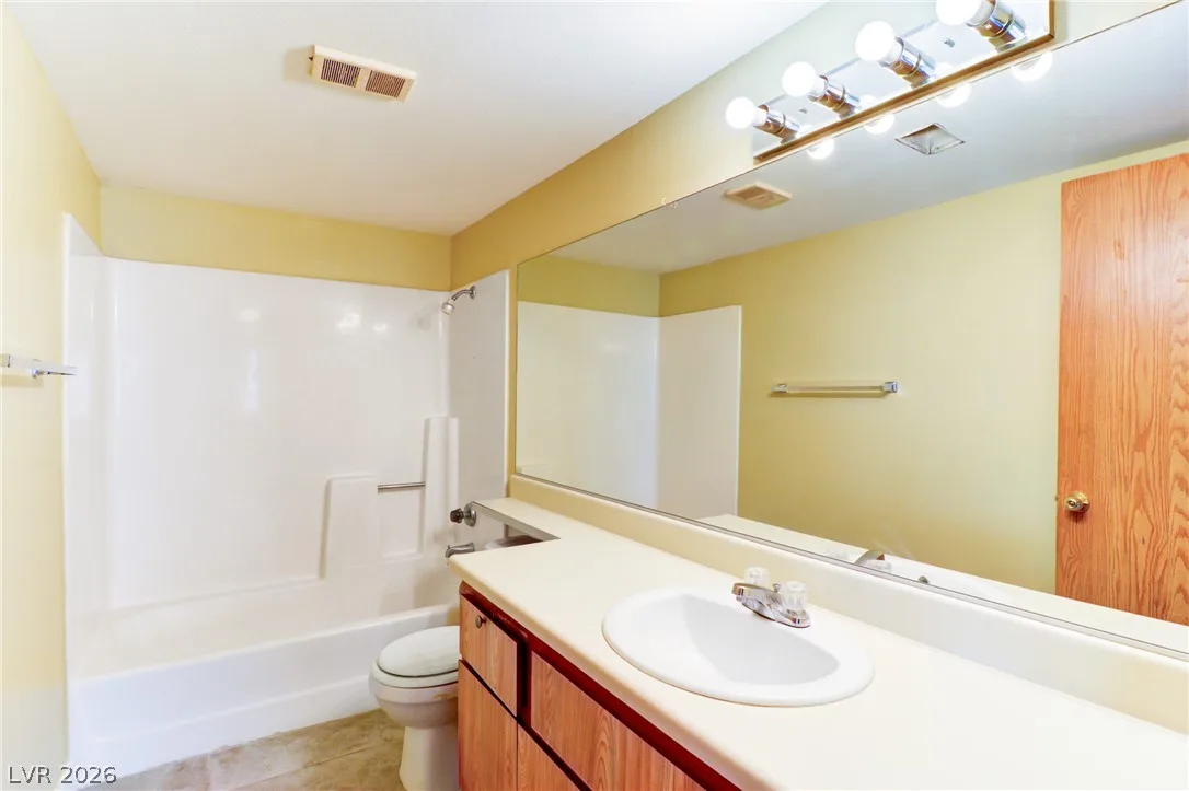 2980 Juniper Hills Boulevard 201 — photo 5