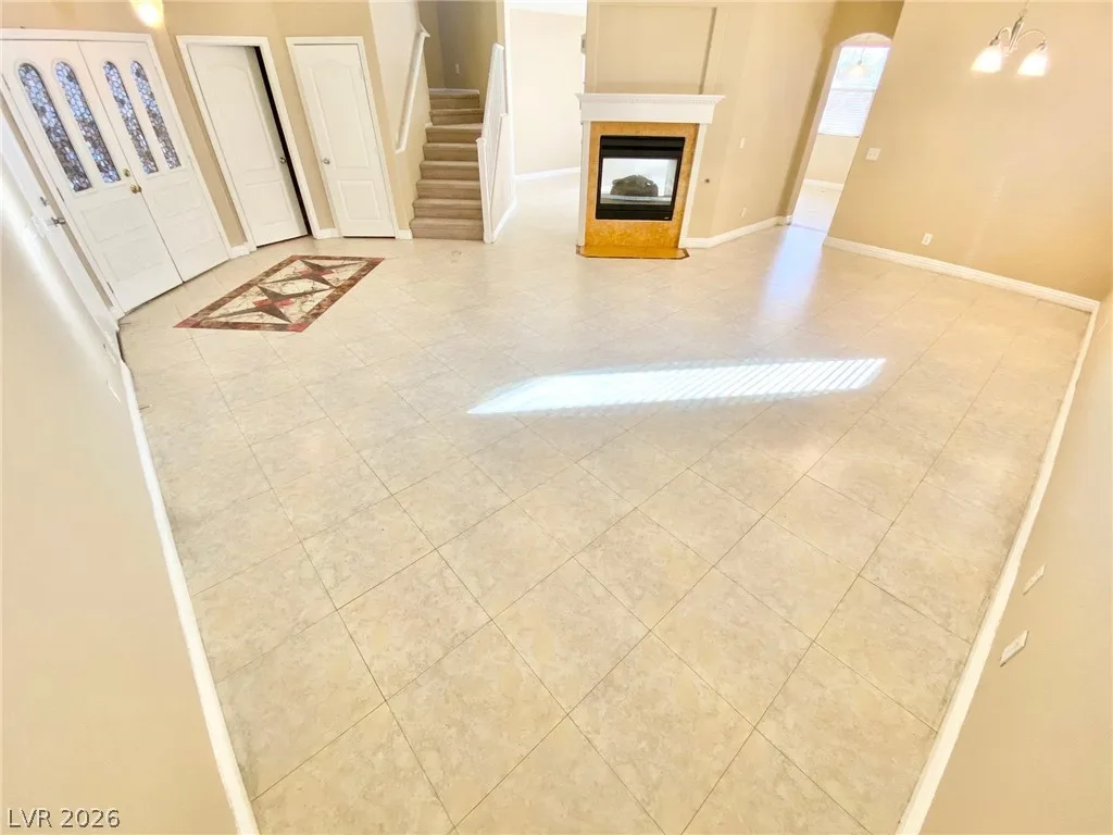 8836 Palm Creek Court — photo 2