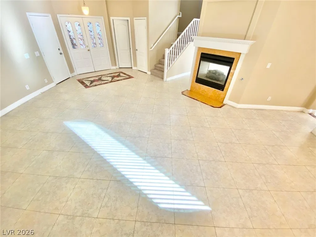 8836 Palm Creek Court — photo 4