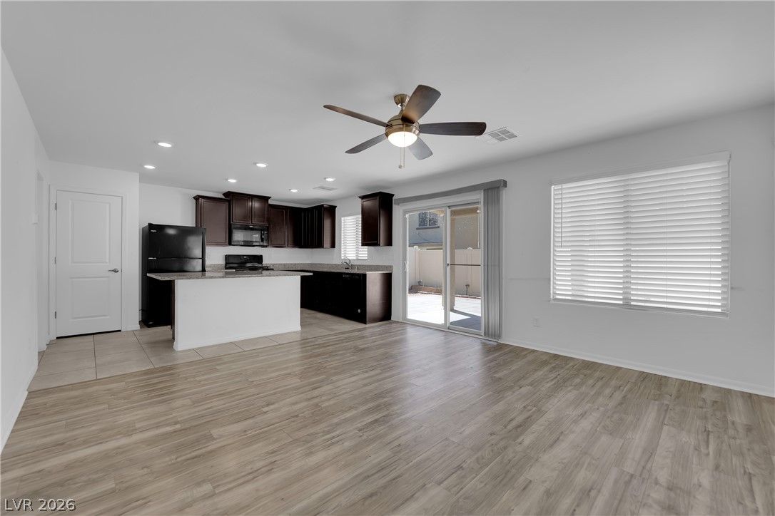 6421 Broadcloth Court — photo 3