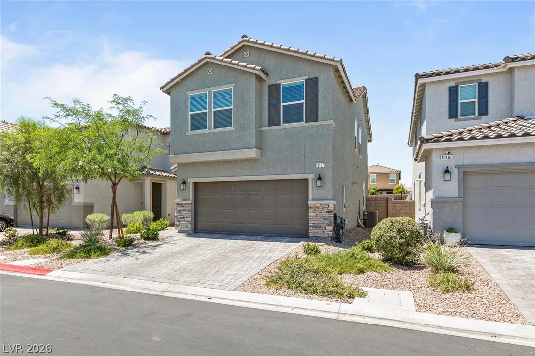 10167 Glowing Amber Street — photo 4