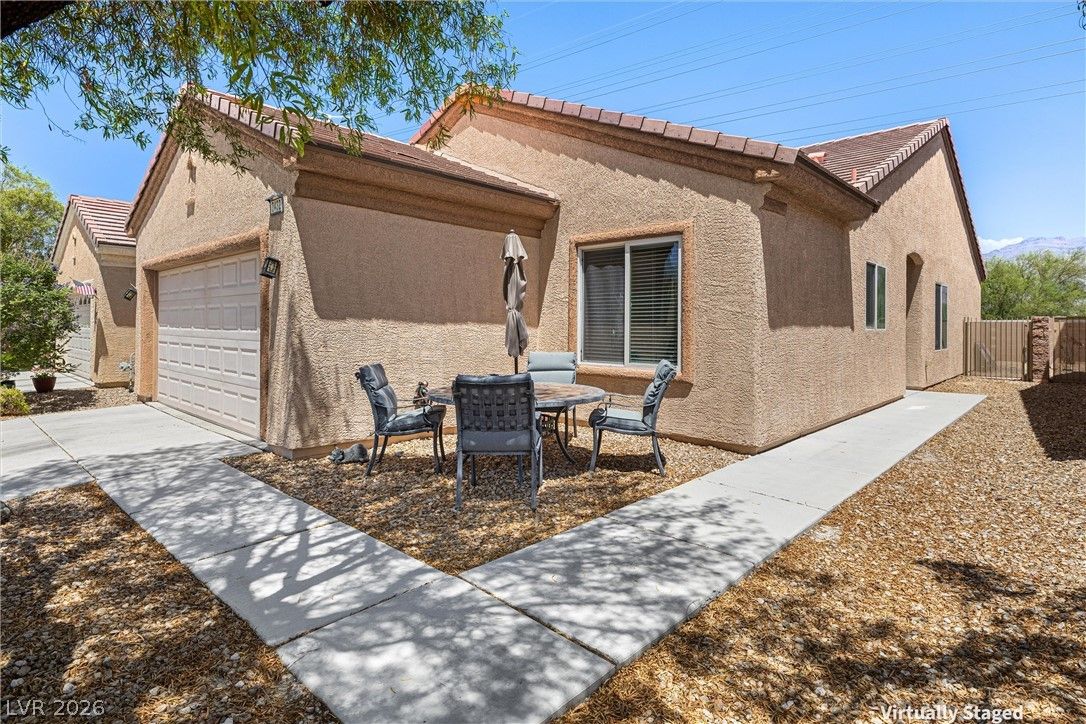 3432 Herring Gull Lane — photo 4 of 28