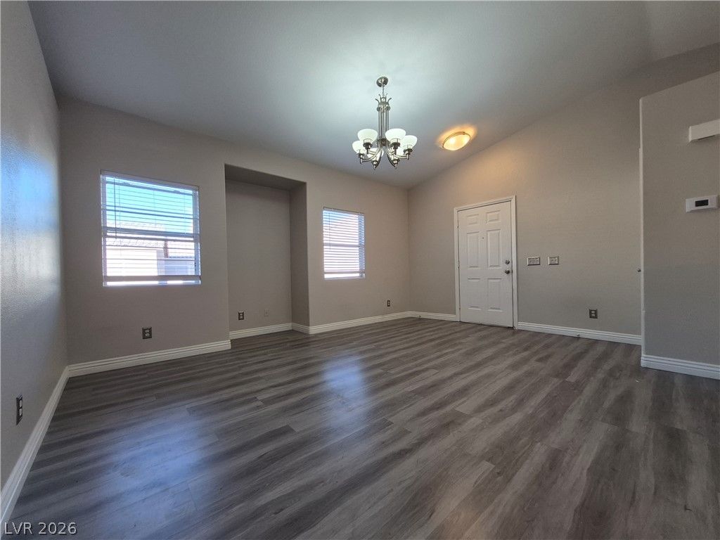 2053 Quarry Ridge Street 201 — photo 2