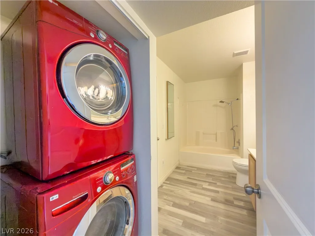 8070 West Russell Road 2063 — photo 5