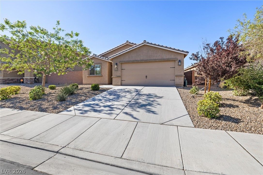 4568 Velvet Oak Court — photo 3 of 28